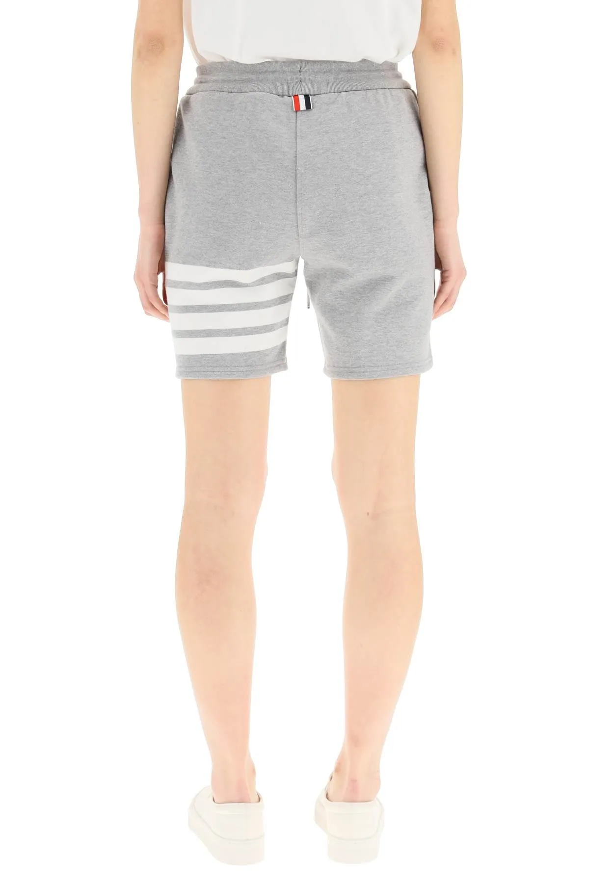 4-bar shorts FJQ056A 00535 LT GREY