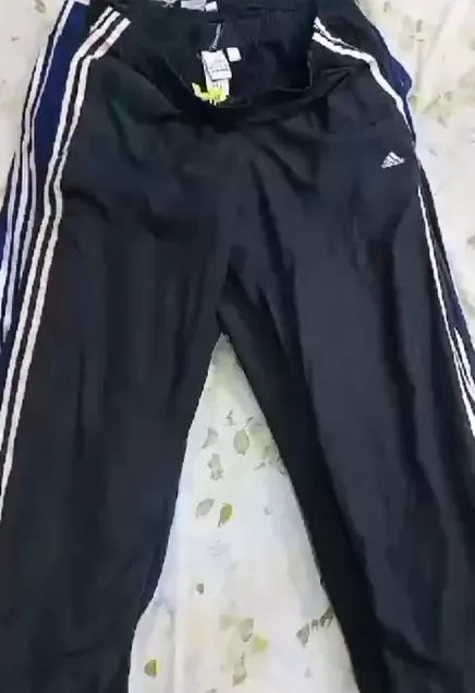 Adidas Track Pants 20 pcs   5 Free