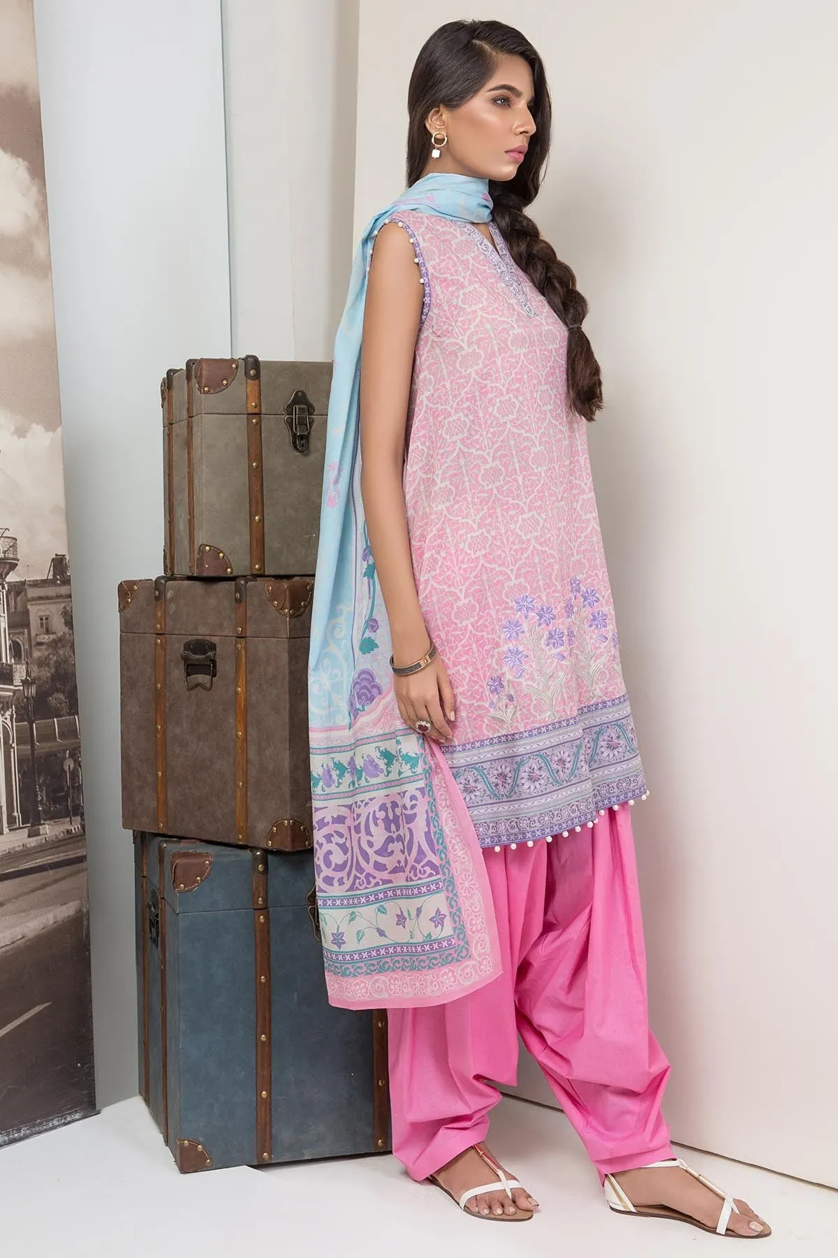 AlKaram Cambric Collection 2018 – 3 Piece Embroidered – MS-11.1-18-Pink