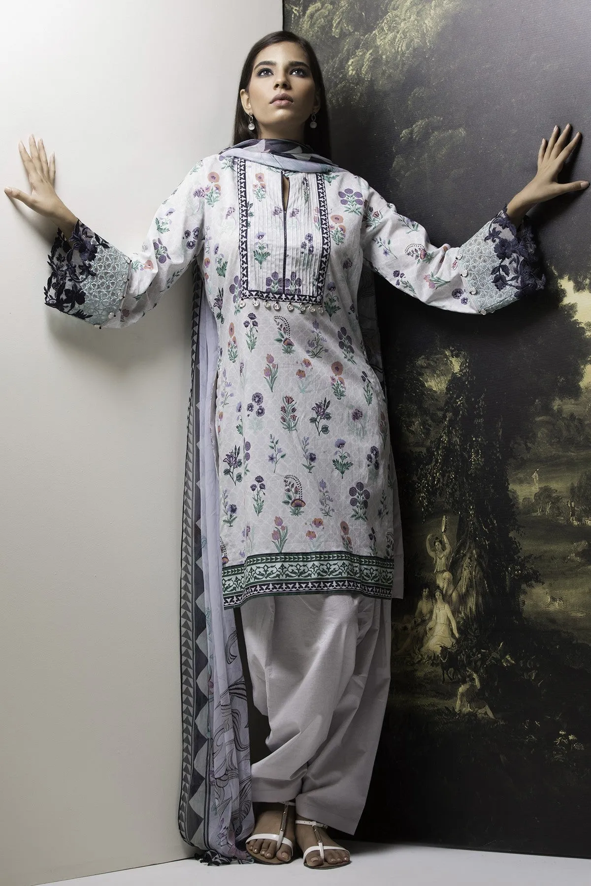 AlKaram Cambric Collection 2018 – 3 Piece Embroidered with Chiffon Printed Dupatta – MS-2.1-18-Grey