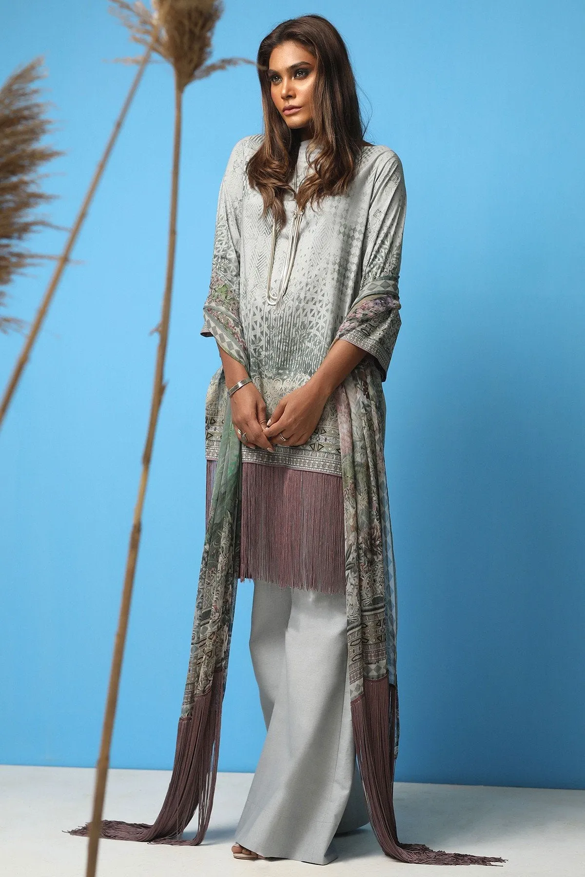 AlKaram Cambric Collection 2018 – 3 Piece Plain with Chiffon Printed Dupatta – MS-19-18-Sea Green