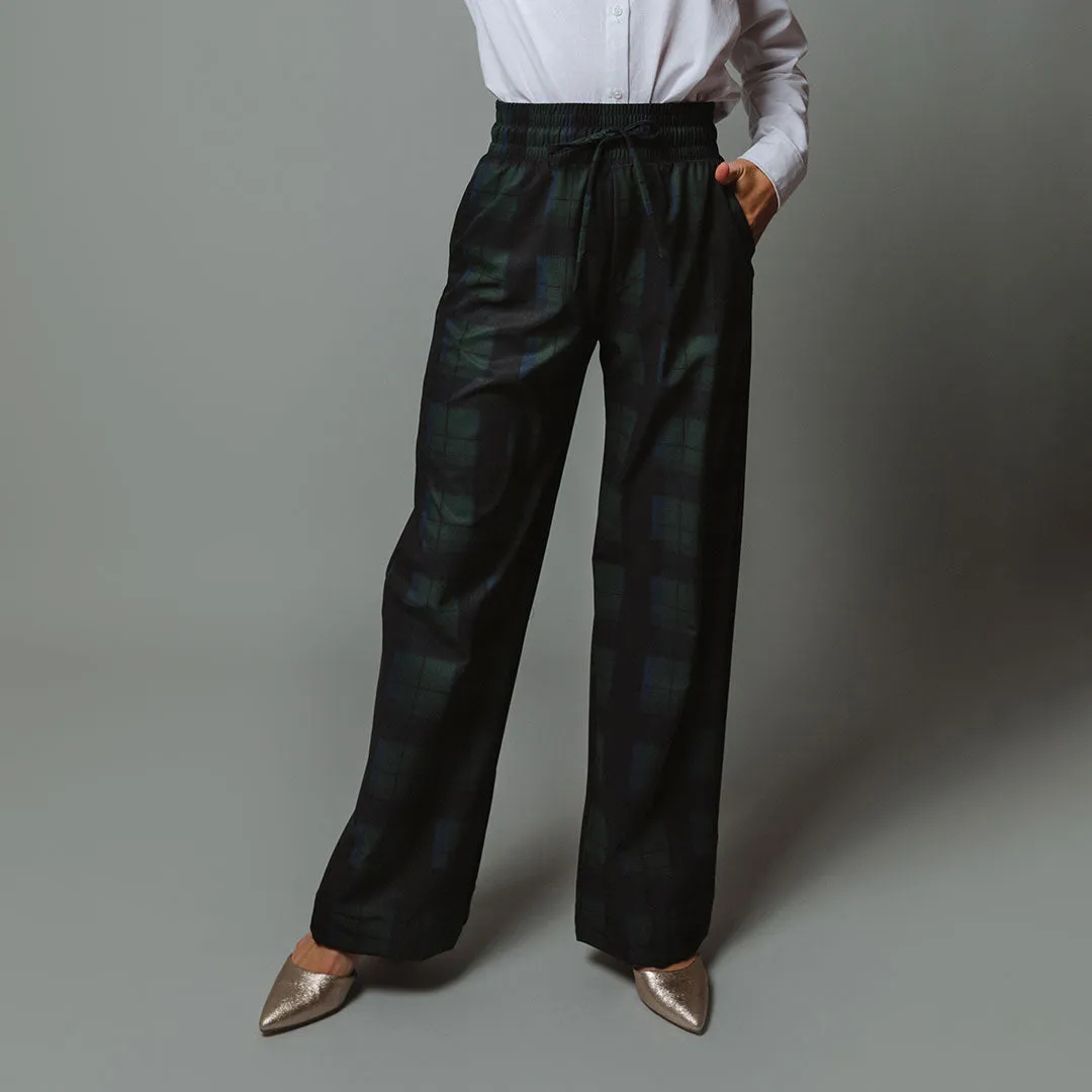 Audrey Trouser, Mistletoe