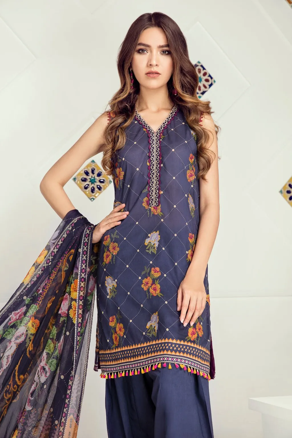 Baroque Fuchsia Lawn 2018 Vol-5 – Exotic Mughal