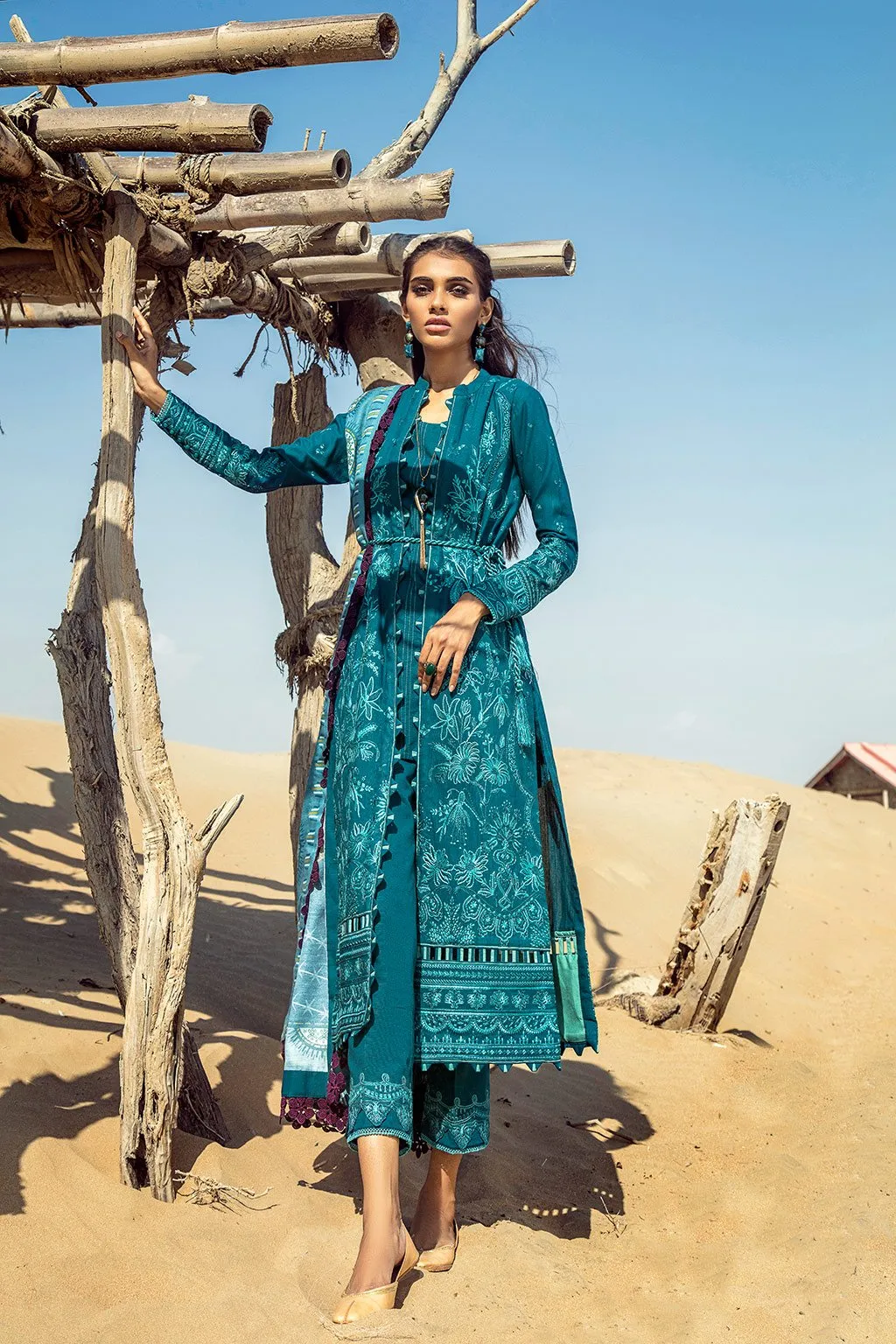 Baroque Khaddar Winter Collection – AEGEAN