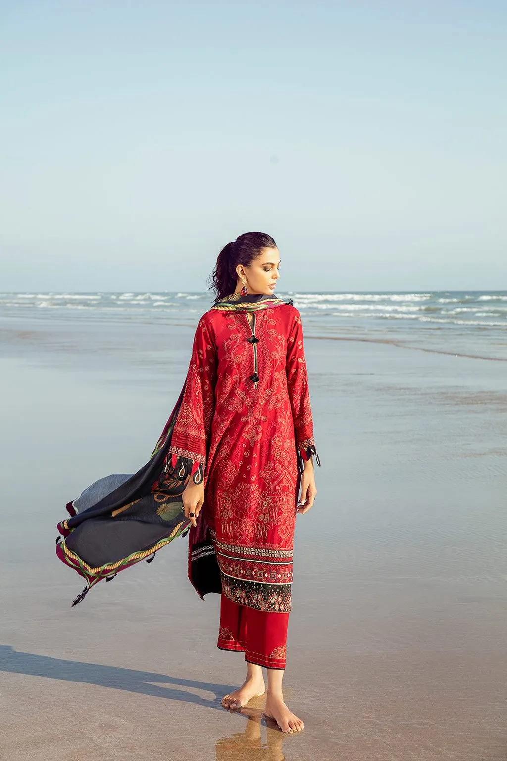 Baroque Khaddar Winter Collection – CORAL