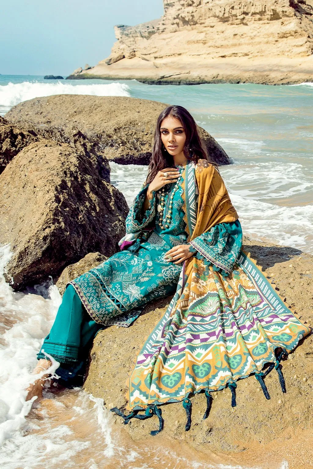 Baroque Khaddar Winter Collection – TURQUOISE