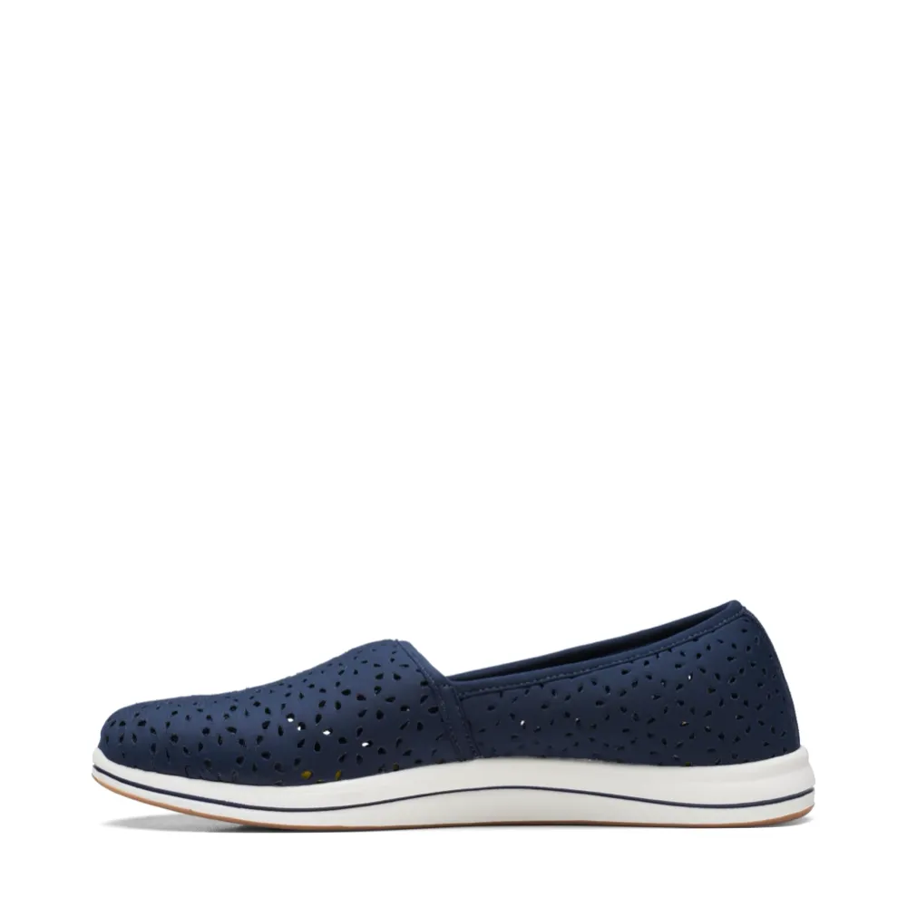 Clarks Women's Breeze Emily Perfed Slip On (Navy)