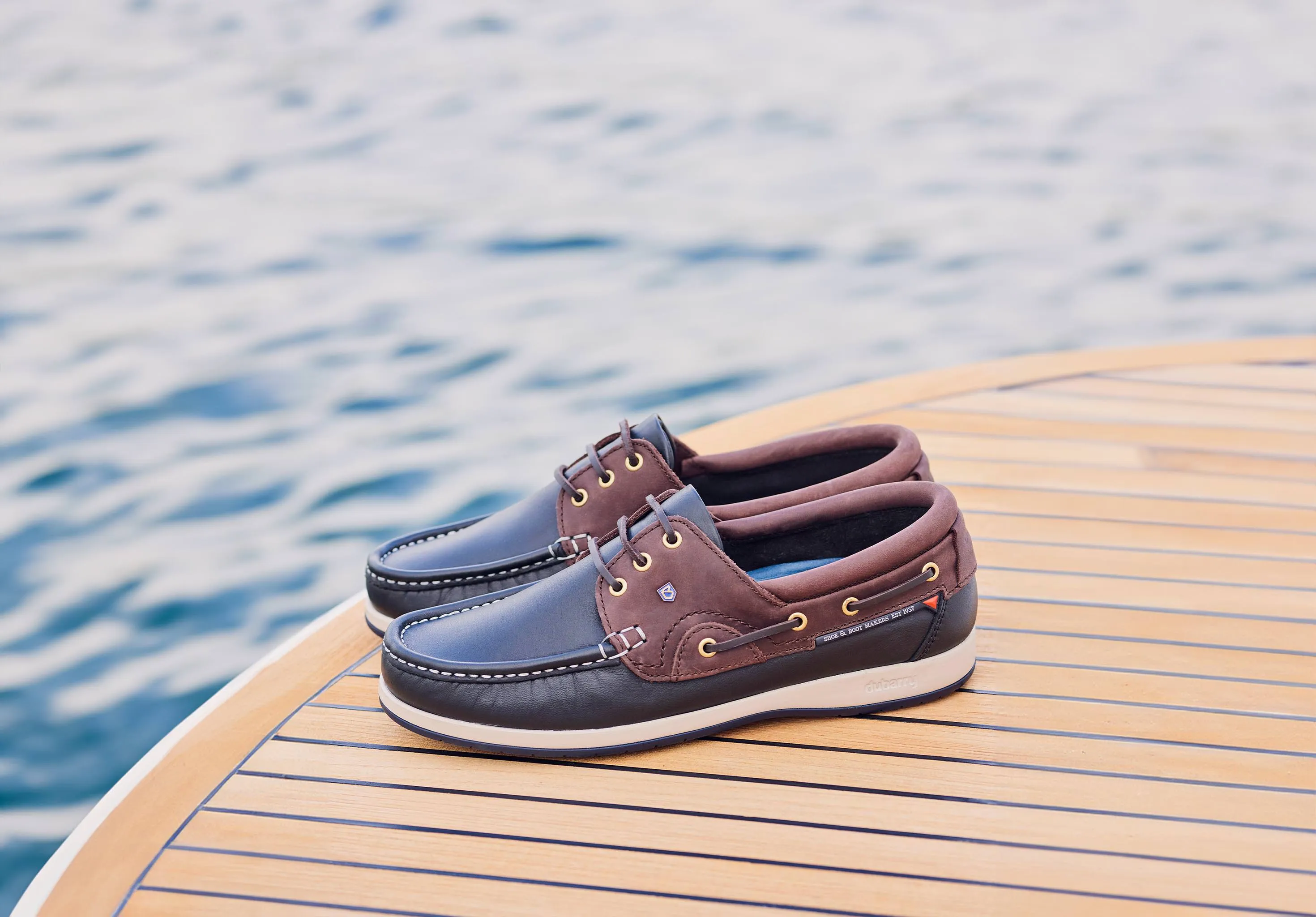 Commodore XLT Deck Shoe - Navy/Brown