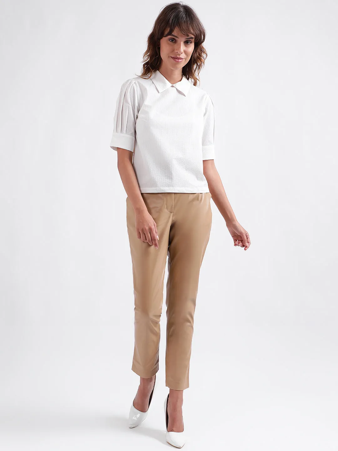 Iconic Women Beige Solid Regular Fit Trouser