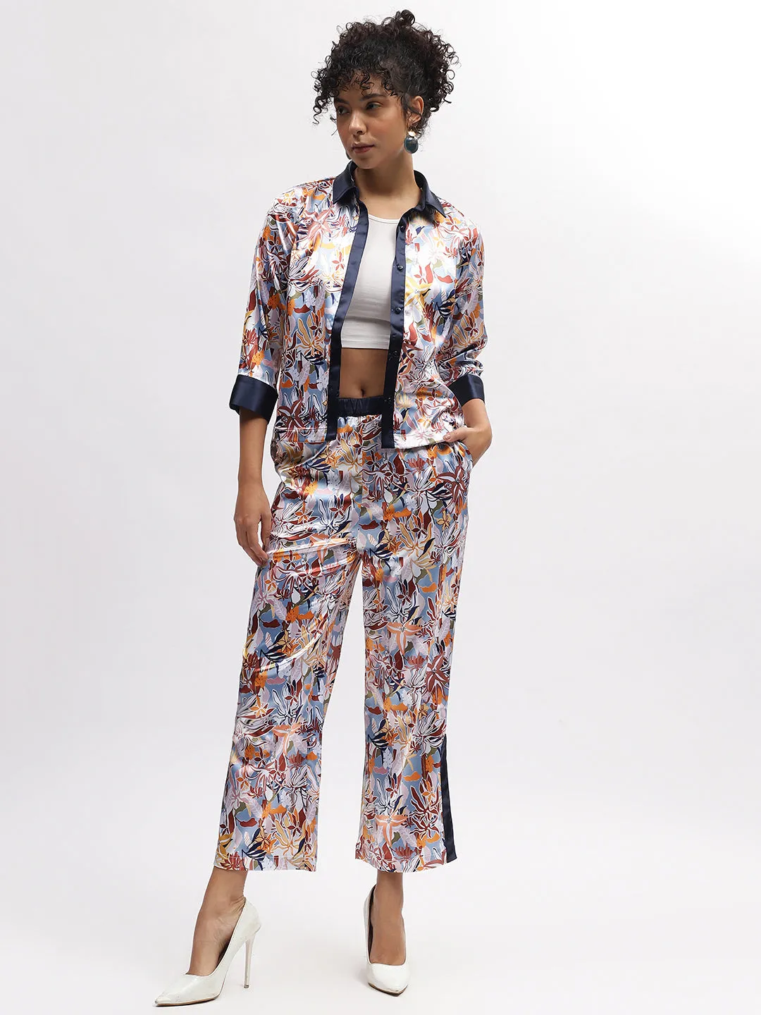 Iconic Women Multi Printed Regular Fit Trouser