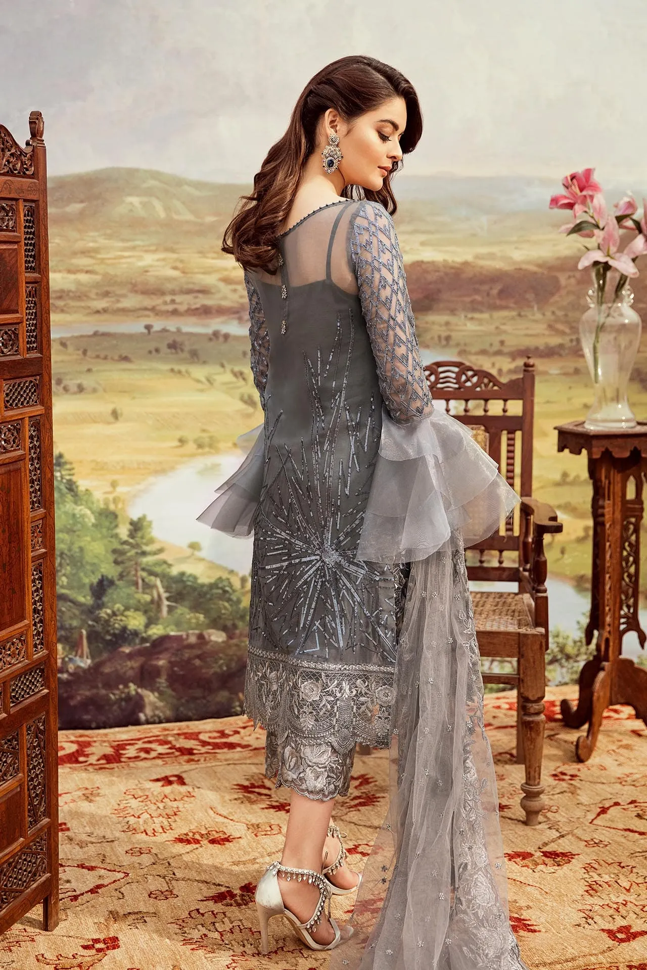 Imrozia Embroidered Chiffon Nostalgic Climax Collection 2019 – 06 - The Diamond Dame