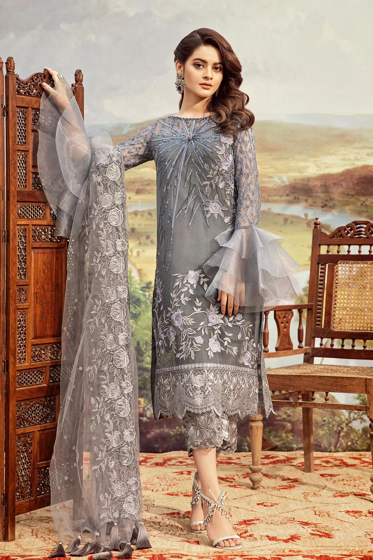 Imrozia Embroidered Chiffon Nostalgic Climax Collection 2019 – 06 - The Diamond Dame