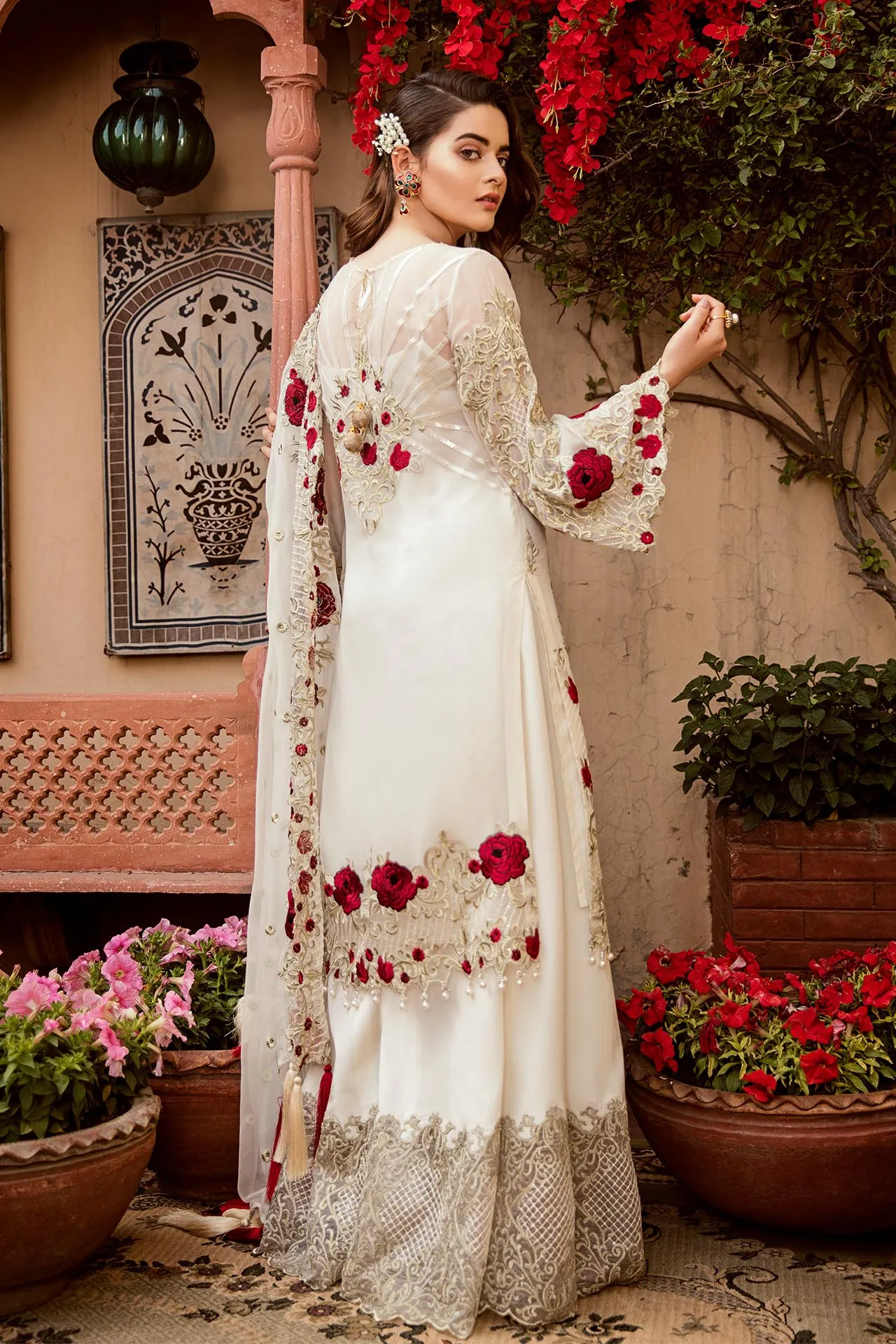 Imrozia Grandeur Ecstasy Luxury Eid Chiffon Collection 2019 – 701 The Milky Rose