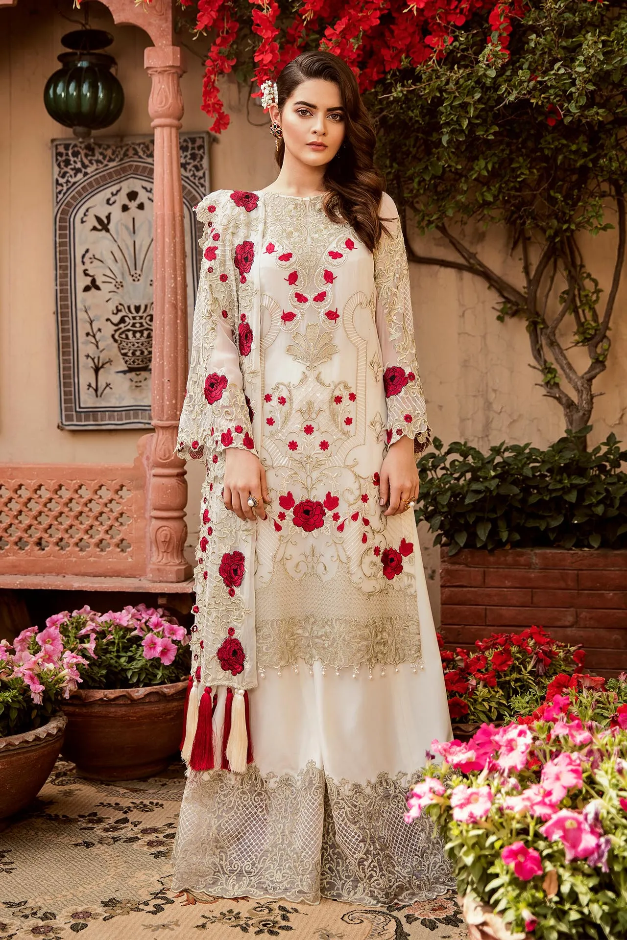 Imrozia Grandeur Ecstasy Luxury Eid Chiffon Collection 2019 – 701 The Milky Rose