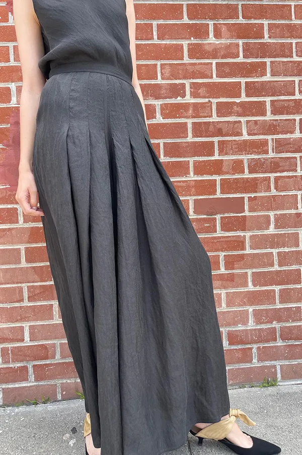 Pleated Wide Leg Pants in Black