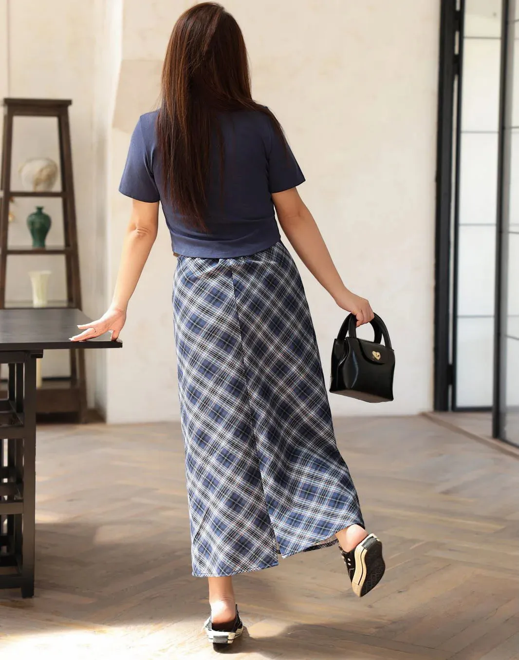 Plus Size Blue Plaid Back Slit Straight Skirt