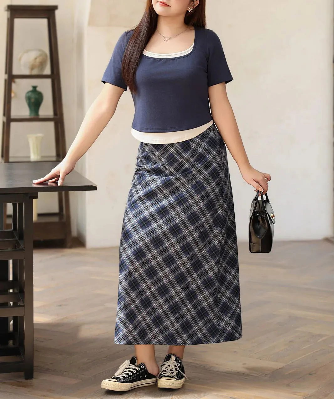 Plus Size Blue Plaid Back Slit Straight Skirt