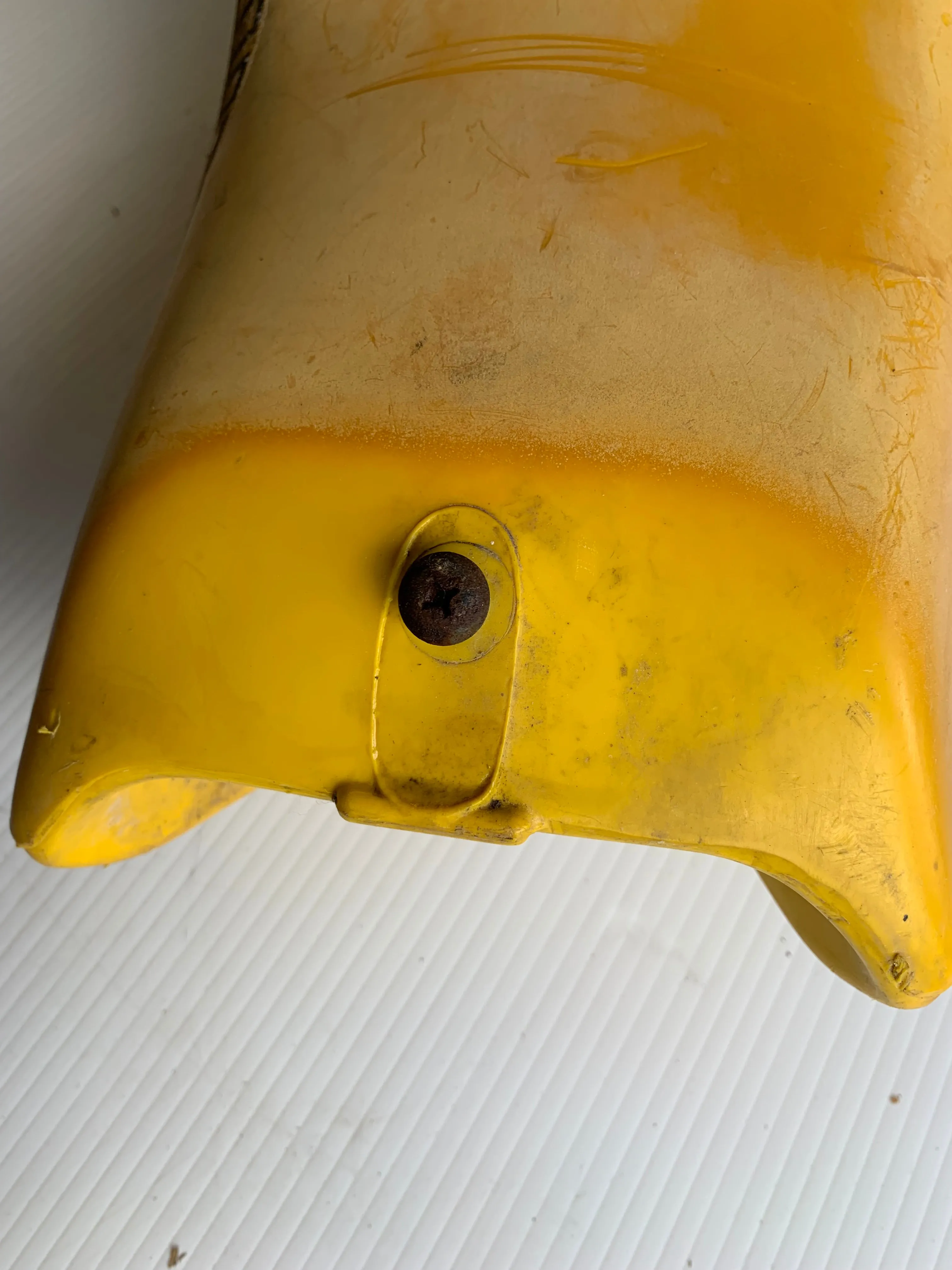 RM125 Gas Tank 1981-1983