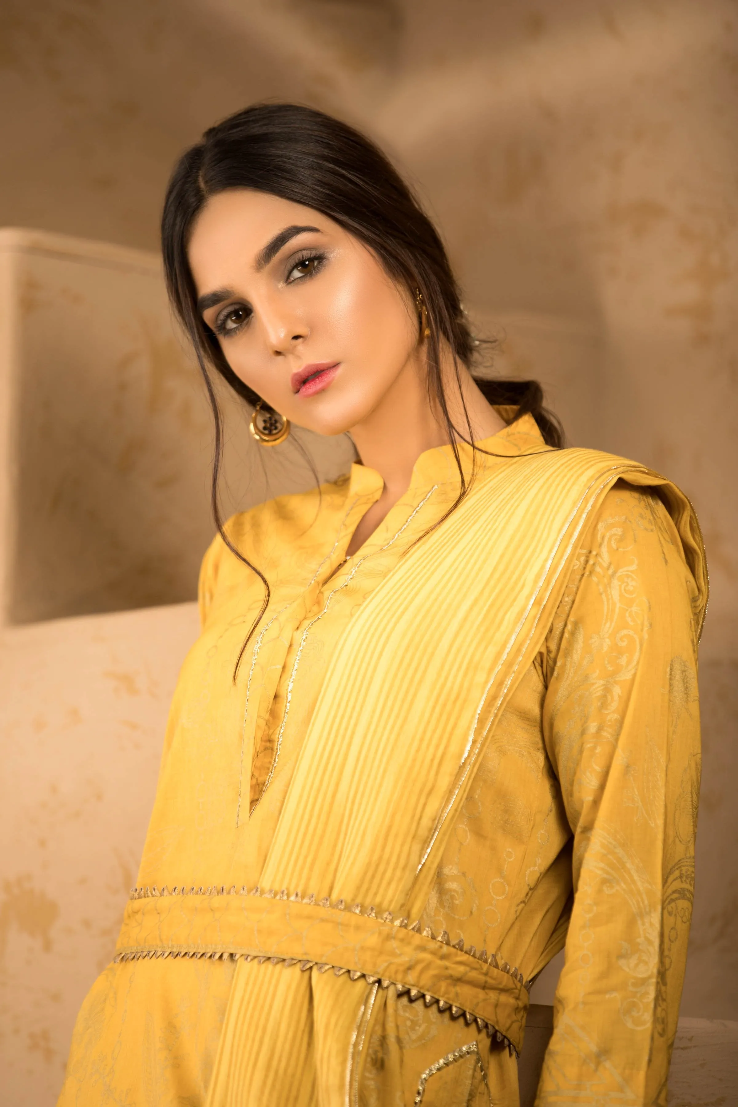 Sapphire Naqsh Dar Lawn Eid Collection Vol-V – Baroque Rain A