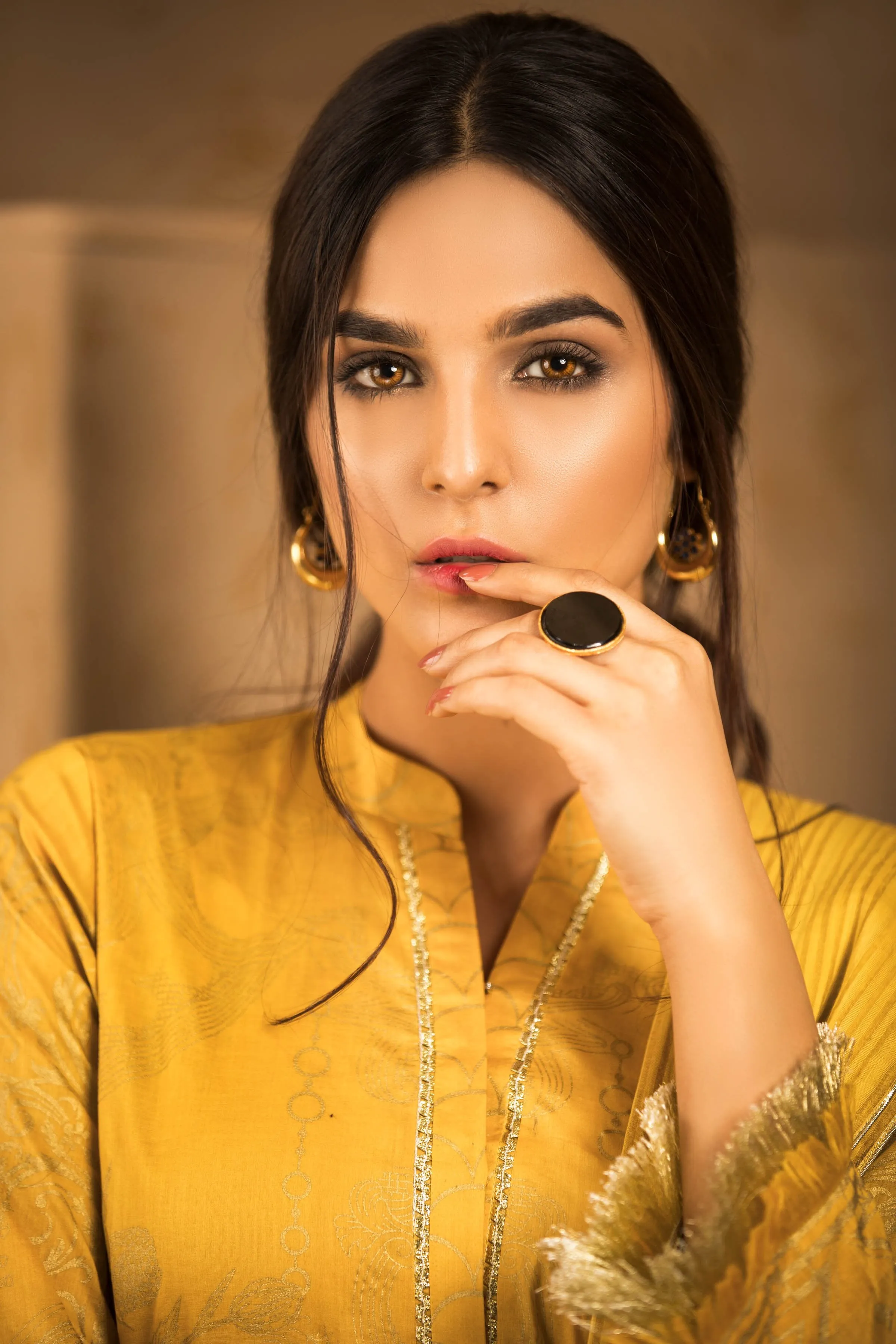 Sapphire Naqsh Dar Lawn Eid Collection Vol-V – Baroque Rain A