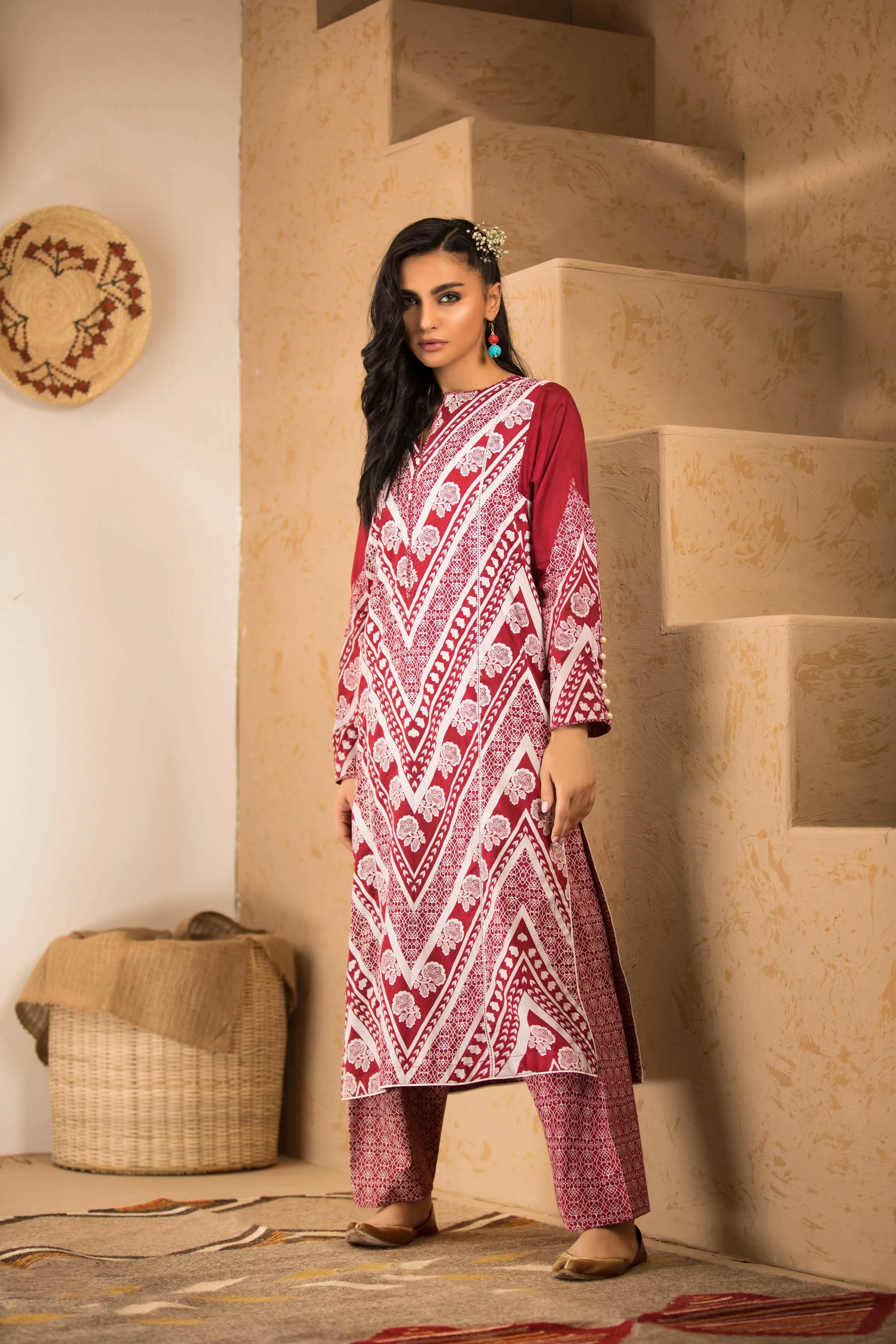 Sapphire Naqsh Dar Lawn Eid Collection Vol-V – Ethnic Peak A