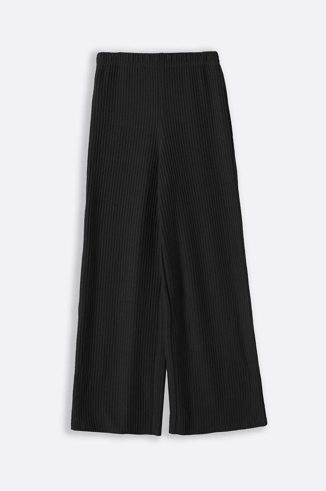 TEXTURED TROUSERS