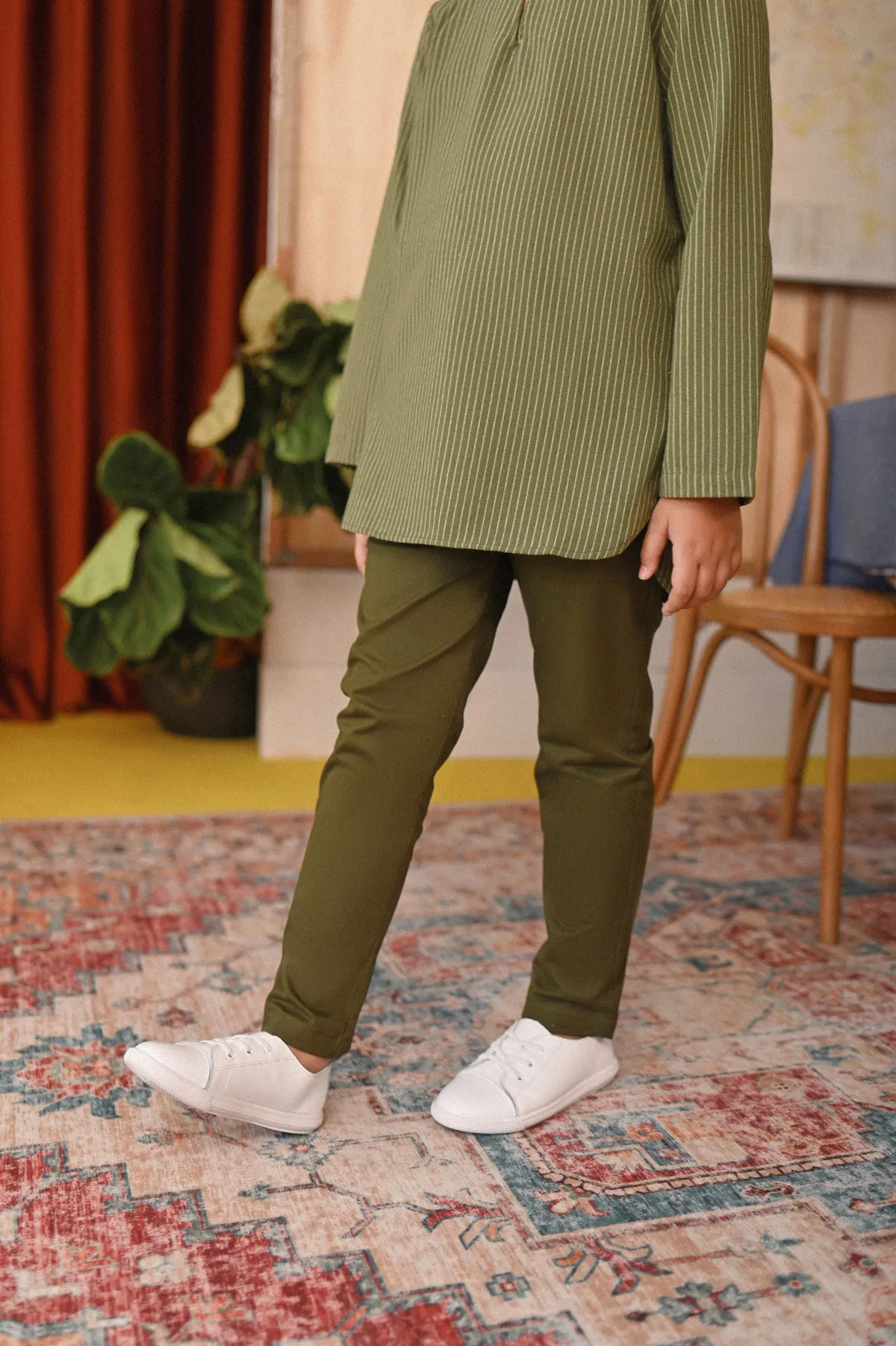 The Perfect Slim Fit Pants - Olive