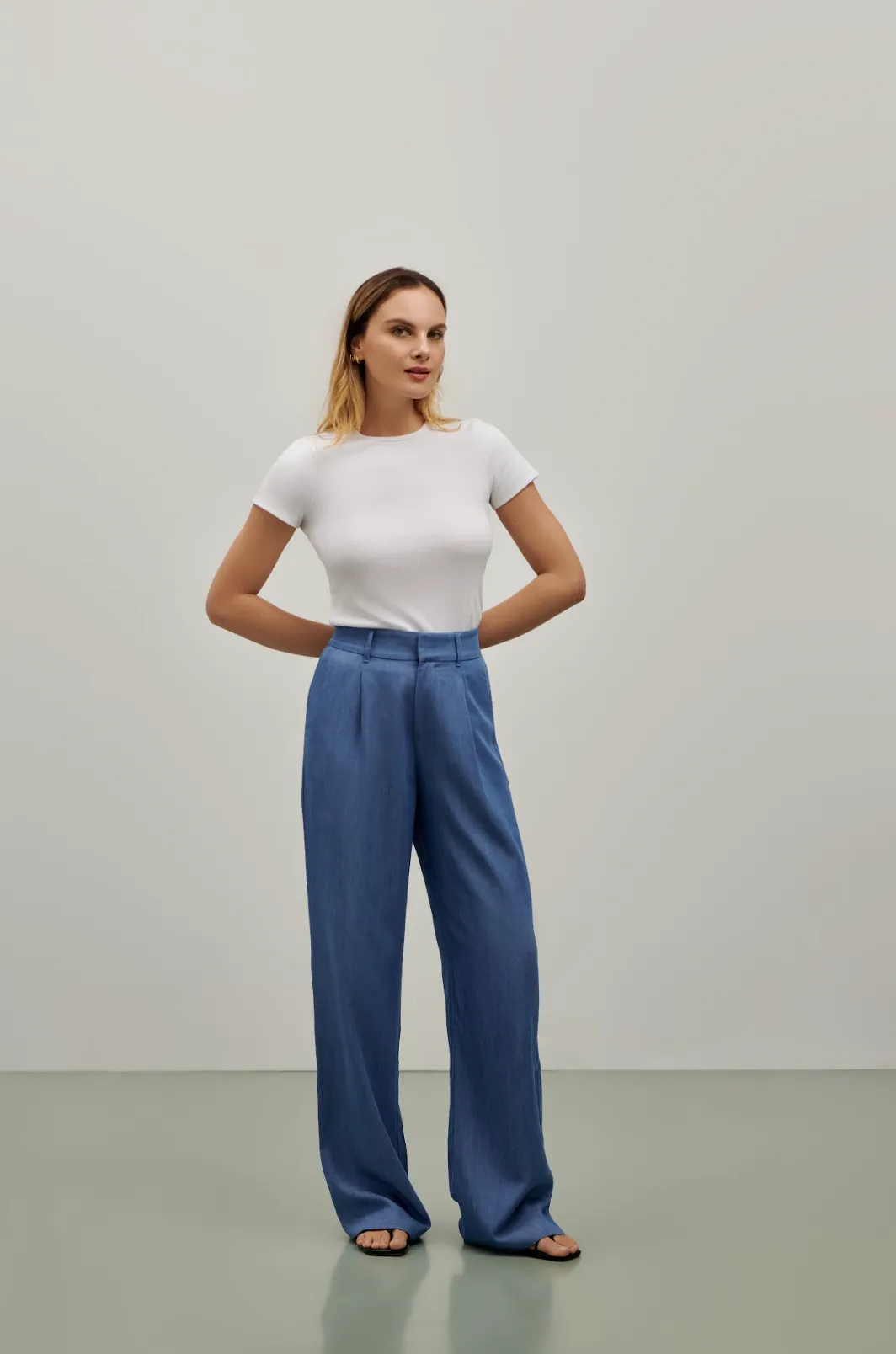 The Willow Wide Leg Pants - "Denim"