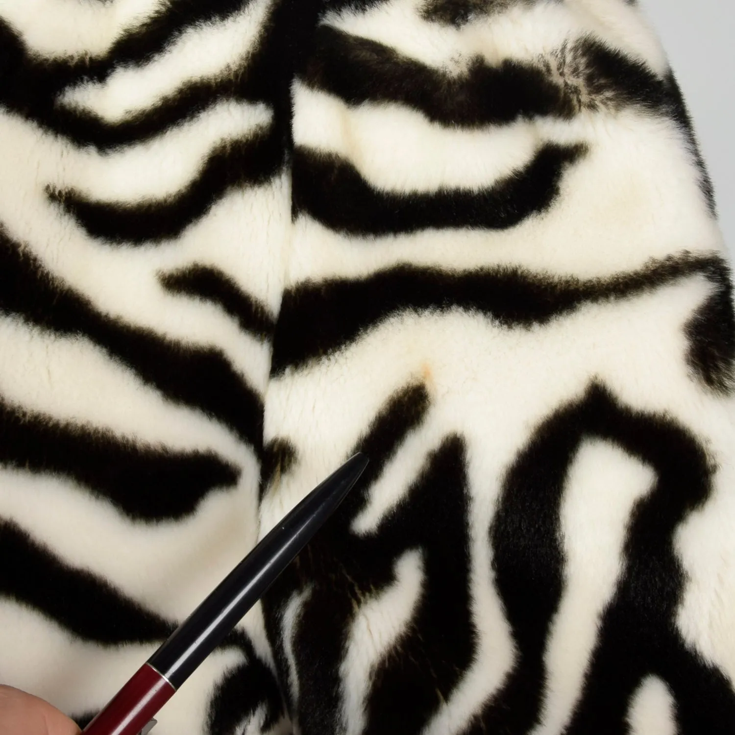 XS 1980s Lilli Ann Faux Fur Plush Zebra Jacket